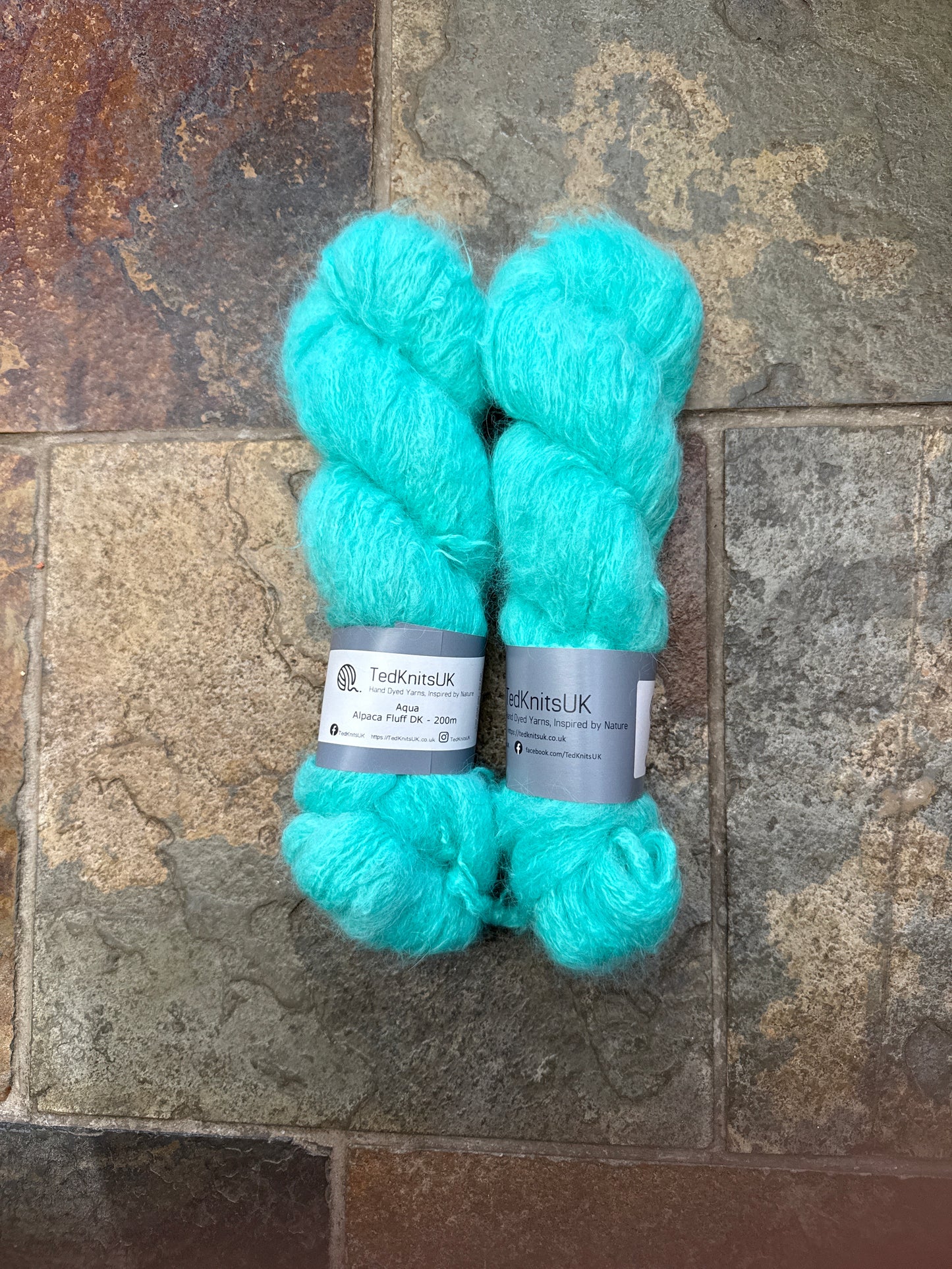 Aqua - Hand dyed merino/nylon 4ply