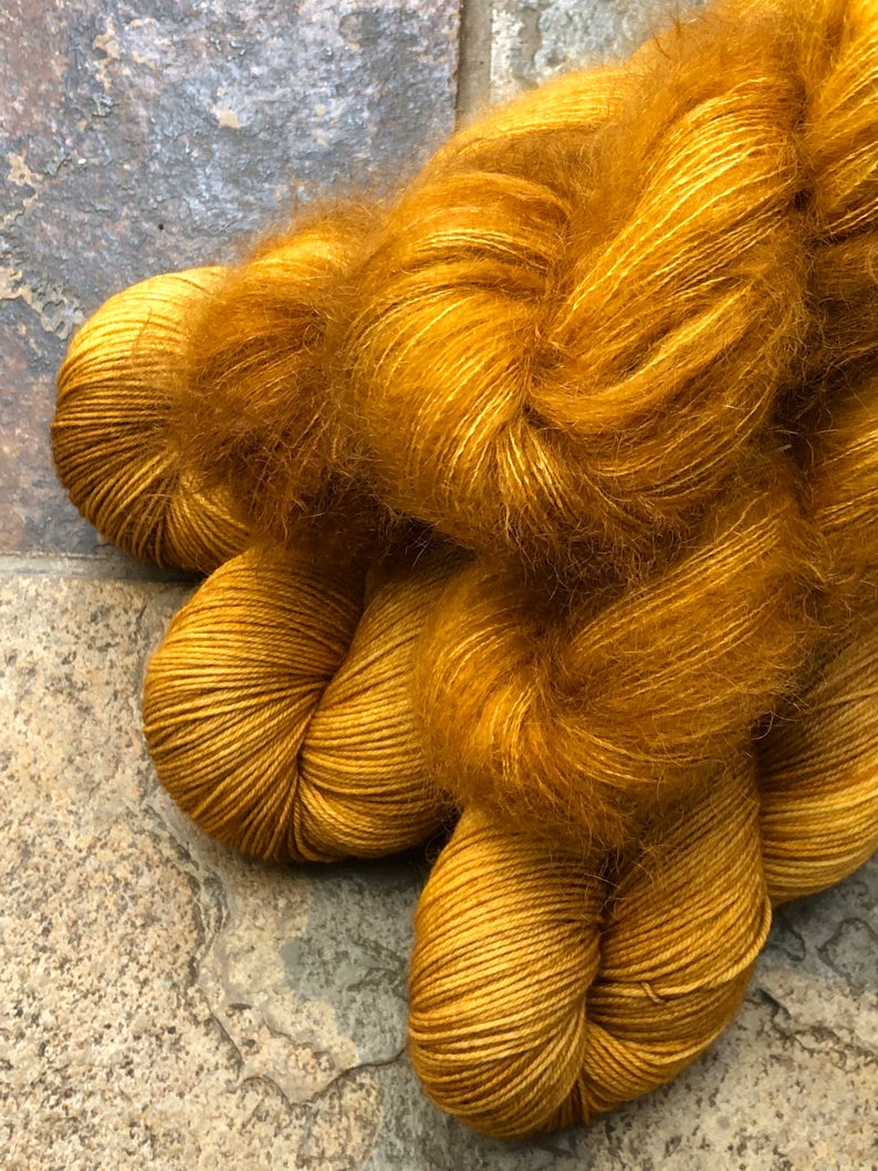 Honey Pot - Hand dyed merino/nylon Sock/Fingering