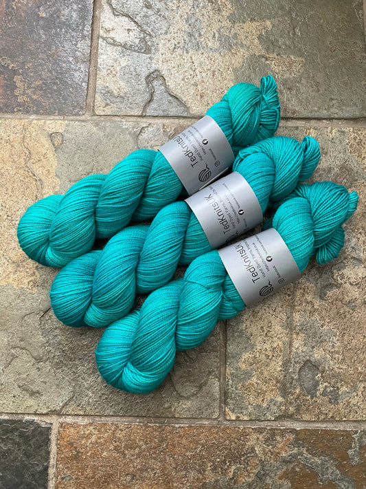 Aquarium - Hand dyed merino/nylon sock/fingering