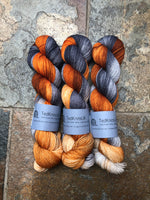 Foxy - Hand dyed merino/nylon 4ply