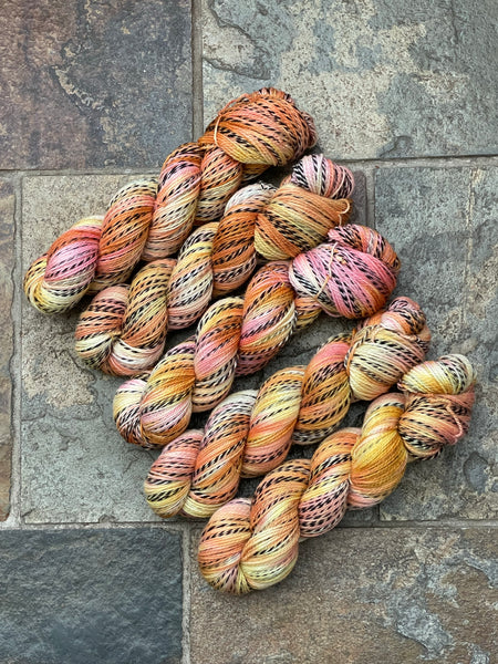 Loge - Hand dyed Zebra yarn